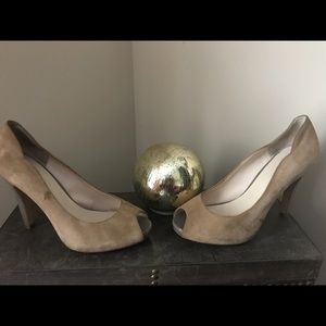 Nine West Ladies Suede like Peep toe shoes